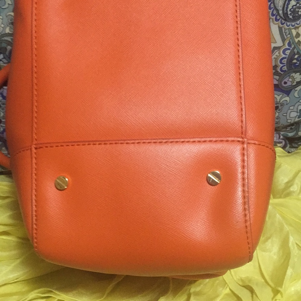 🎈SOLD🎈Tory Burch Bag - Picture 7 of 7